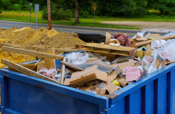 Best Retail Junk Removal  in Iowa City, IA